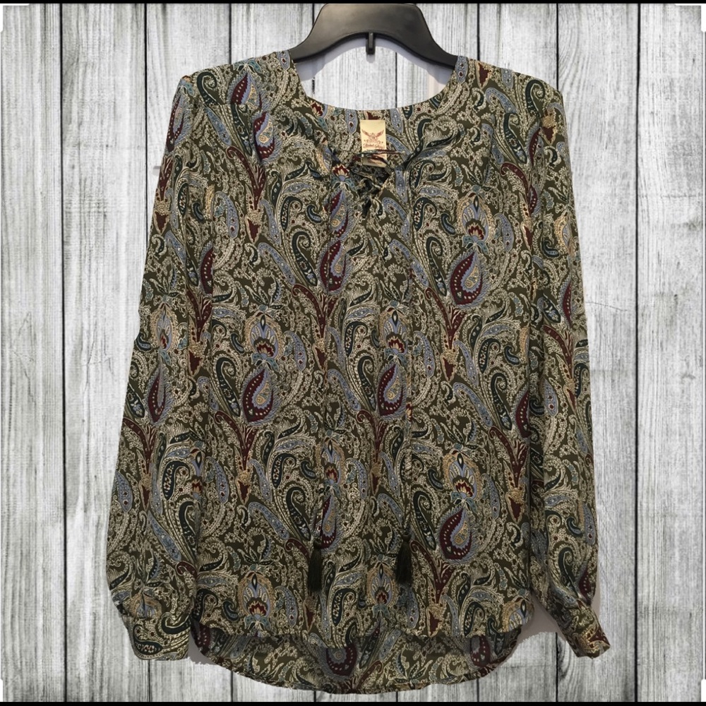 🌟EUC🌟 FADED GLORY PATTERNED BLOUSE